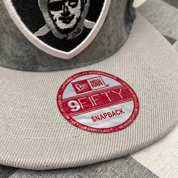 ❗️FINAL❗️ 🆕 New Era NFL Los Vegas RAIDERS 9Fifty Hat - Picture 4 of 6